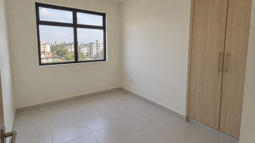 Form photo 13376 - 05-second-bedroom.png